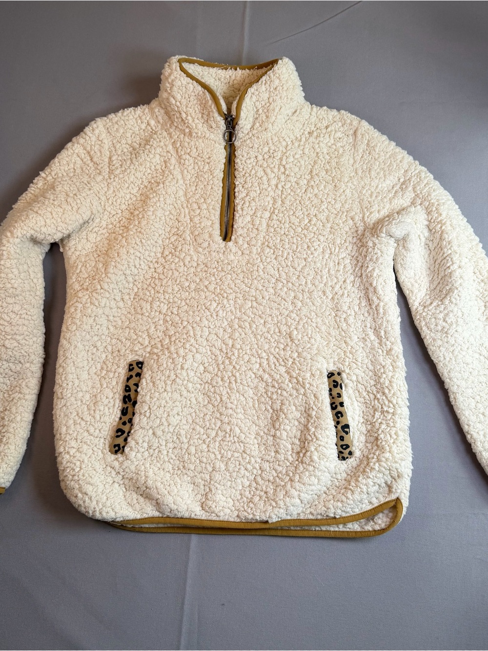 Thread & Supply Women’s szS Cream Sherpa Half-Zip Pullover Leopard Trim Pockets